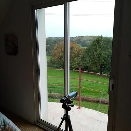 Maison Des Gouacheres בית אירוח *